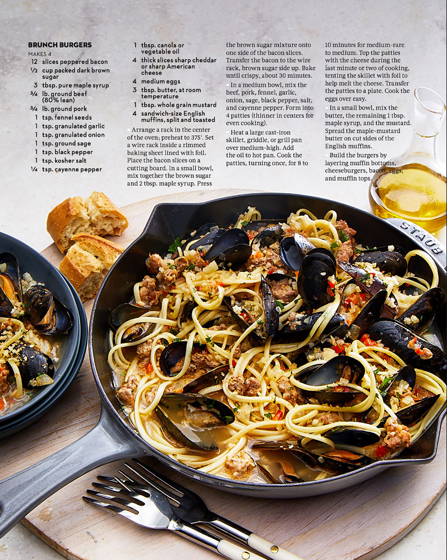 7004328_Linguine_with_Mussles_hot_sausage_fennel_peppers_onions_garlic_breadcrumbs318-copy