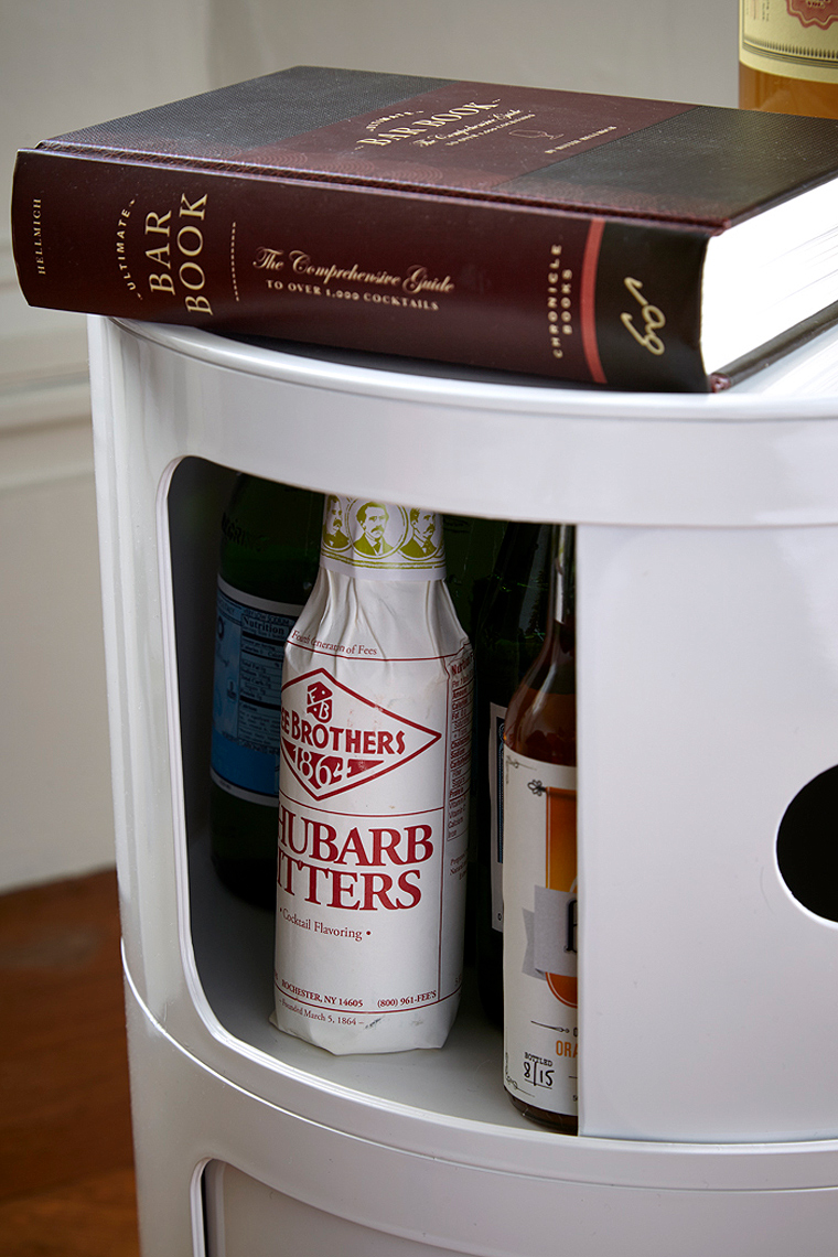 Bar_cart_-whiskey_258